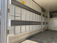 三菱ふそうキャンター冷凍車（冷蔵車）小型（2t・3t）[写真25]