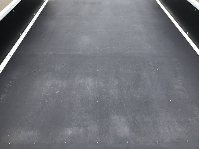 三菱ふそうキャンタークレーン4段小型（2t・3t）[写真11]