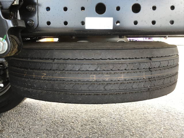 三菱ふそうキャンタークレーン4段小型（2t・3t）[写真22]