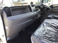 三菱ふそうキャンタークレーン4段小型（2t・3t）[写真32]