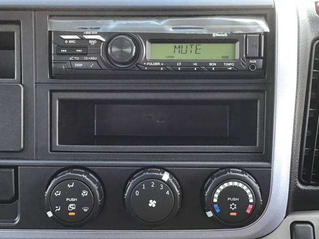 三菱ふそうキャンタークレーン4段小型（2t・3t）[写真36]