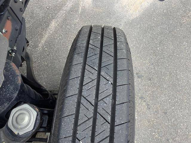 いすゞエルフパネルバン小型（2t・3t）[写真20]