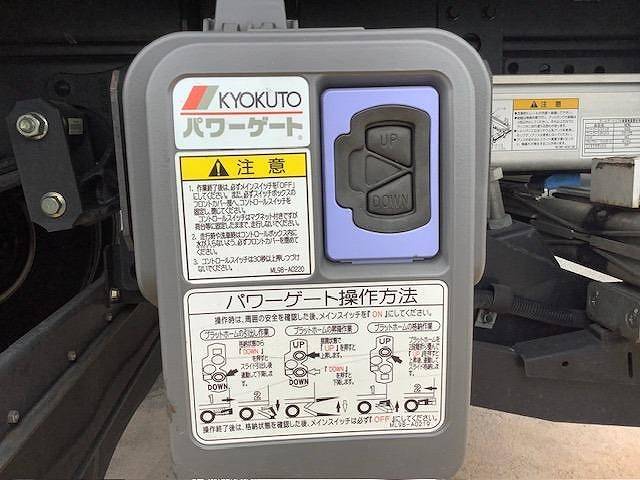 いすゞエルフパネルバン小型（2t・3t）[写真26]