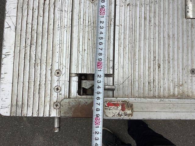 いすゞエルフパネルバン小型（2t・3t）[写真29]