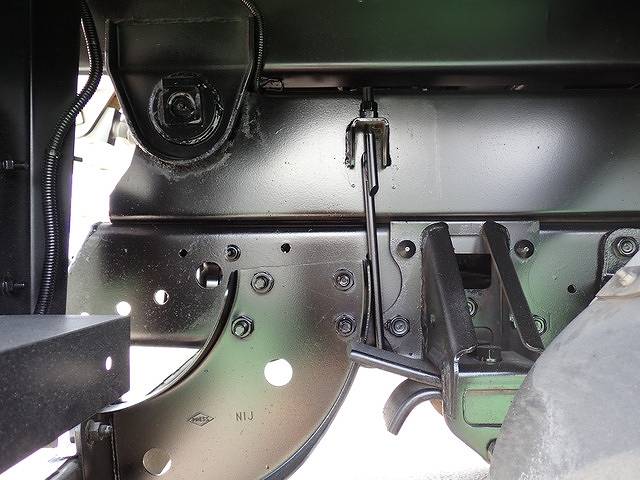 いすゞフォワードダンプ中型（4t）[写真13]