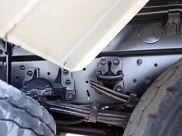 いすゞフォワードダンプ中型（4t）[写真15]