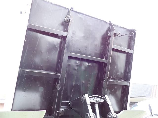 いすゞフォワードダンプ中型（4t）[写真22]