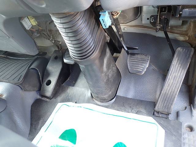 いすゞフォワードダンプ中型（4t）[写真28]