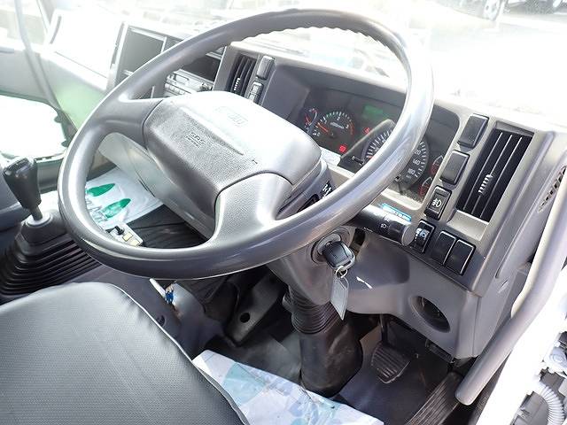 いすゞフォワードダンプ中型（4t）[写真32]