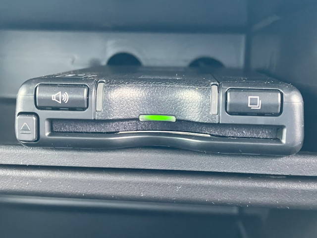 三菱ふそうファイターセルフクレーン4段増トン（6t・8t）[写真24]