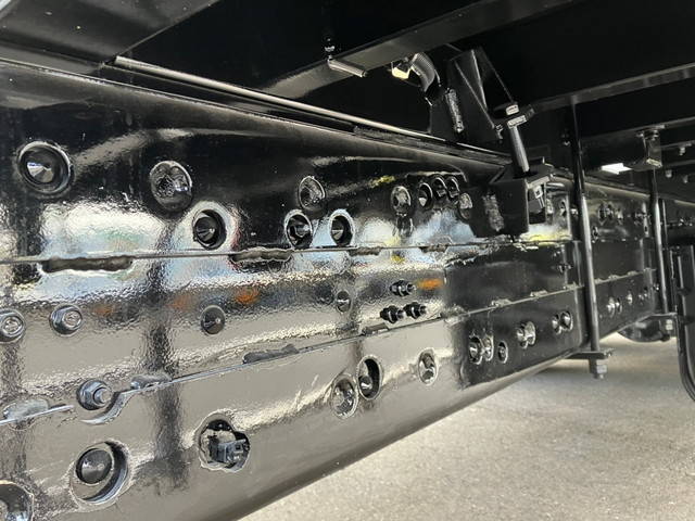 三菱ふそうファイターセルフクレーン4段増トン（6t・8t）[写真29]