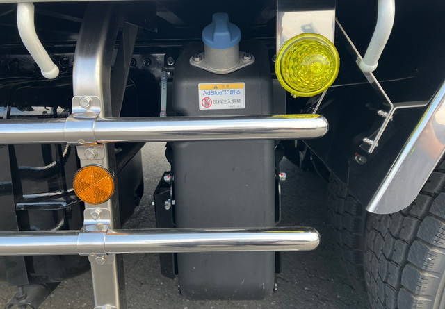 三菱ふそうファイターセルフクレーン4段増トン（6t・8t）[写真31]