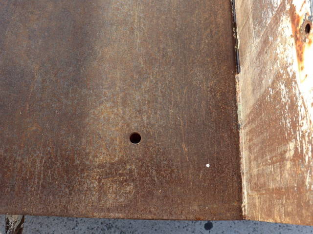 いすゞエルフダンプ小型（2t・3t）[写真12]