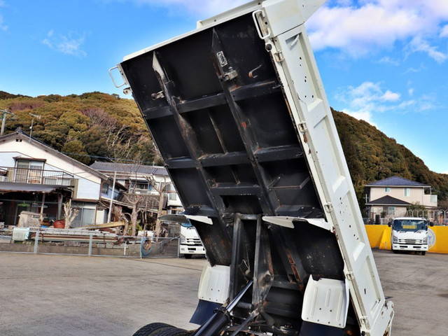 いすゞエルフダンプ小型（2t・3t）[写真14]