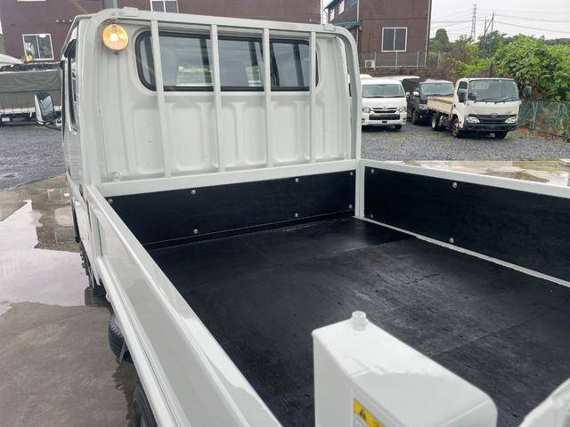 三菱ふそうキャンターガッツダブルキャブ（Wキャブ）小型（2t・3t）[写真13]