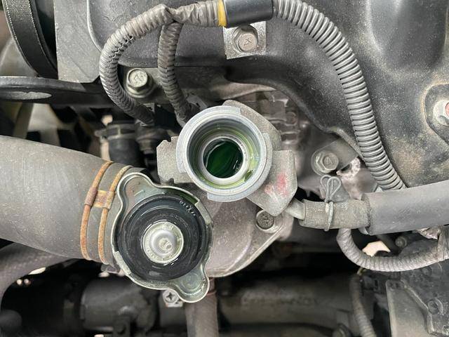 三菱ふそうキャンターガッツダブルキャブ（Wキャブ）小型（2t・3t）[写真23]