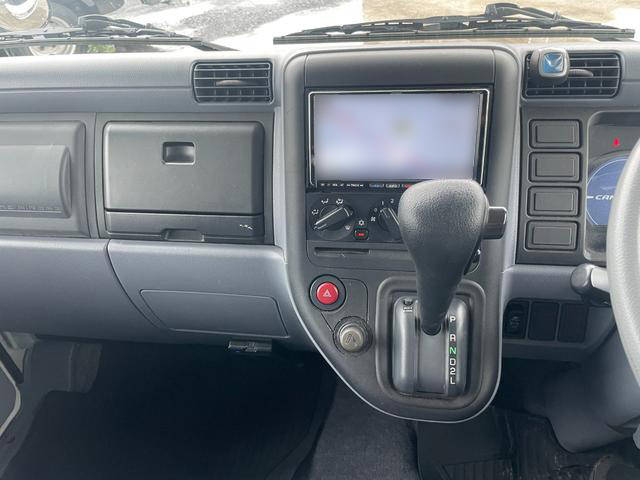 三菱ふそうキャンターガッツダブルキャブ（Wキャブ）小型（2t・3t）[写真31]