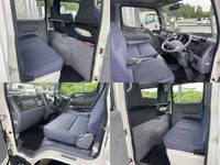 三菱ふそうキャンターガッツダブルキャブ（Wキャブ）小型（2t・3t）[写真36]