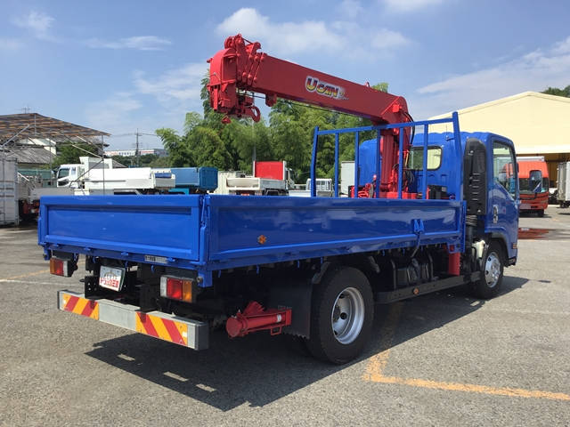 いすゞエルフクレーン5段小型（2t・3t）[写真02]