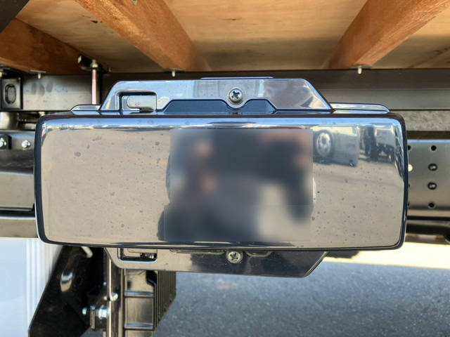 三菱ふそうキャンター平ボディ小型（2t・3t）[写真23]