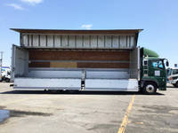 三菱ふそうスーパーグレートアルミウイング大型（10t）[写真06]