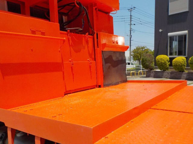 日野プロフィアトレーラーヘッド（トラクターヘッド）大型（10t）[写真14]