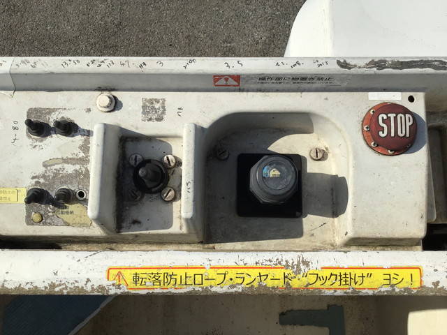 三菱ふそうキャンター高所作業車小型（2t・3t）[写真16]