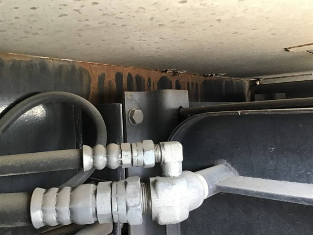 三菱ふそうキャンター高所作業車小型（2t・3t）[写真24]