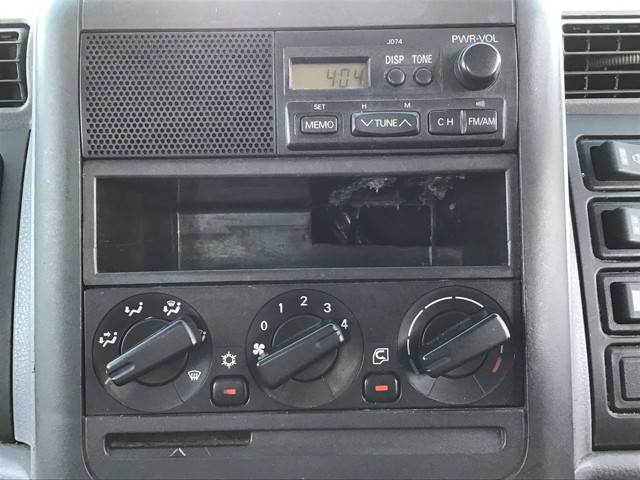 三菱ふそうキャンター高所作業車小型（2t・3t）[写真37]