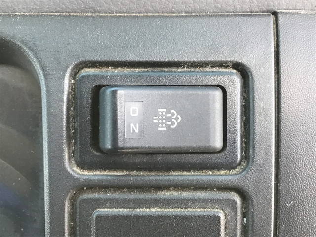 三菱ふそうキャンター高所作業車小型（2t・3t）[写真39]