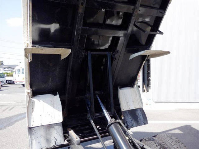 日野デュトロダンプ小型（2t・3t）[写真11]