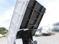 いすゞエルフ深ダンプ（土砂禁ダンプ）小型（2t・3t）[写真13]