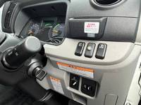 三菱ふそうキャンターセーフティローダー小型（2t・3t）[写真10]