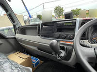 三菱ふそうキャンターセーフティローダー小型（2t・3t）[写真09]