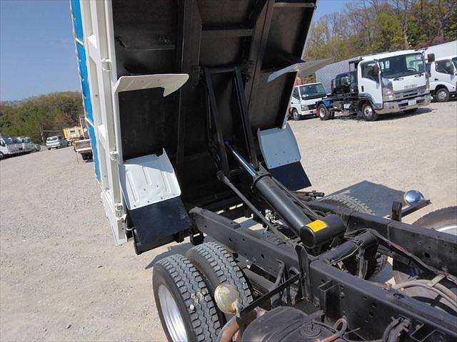 いすゞエルフダンプ小型（2t・3t）[写真14]