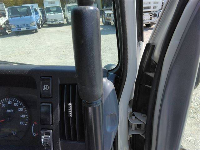 いすゞエルフダンプ小型（2t・3t）[写真25]