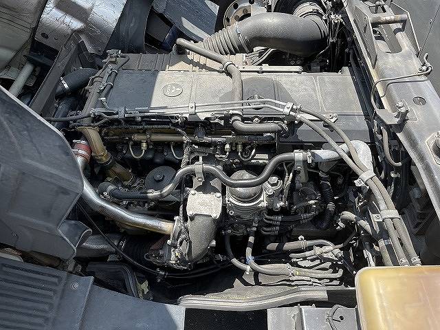 三菱ふそうスーパーグレートアルミウイング大型（10t）[写真14]