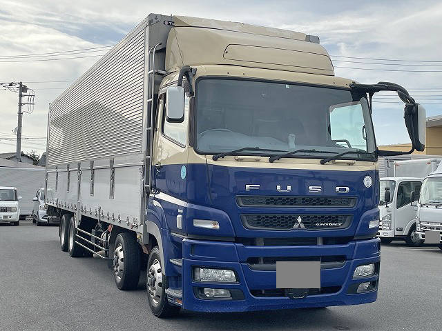 三菱ふそうスーパーグレートアルミウイング大型（10t）[写真01]