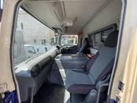 三菱ふそうスーパーグレートアルミウイング大型（10t）[写真33]