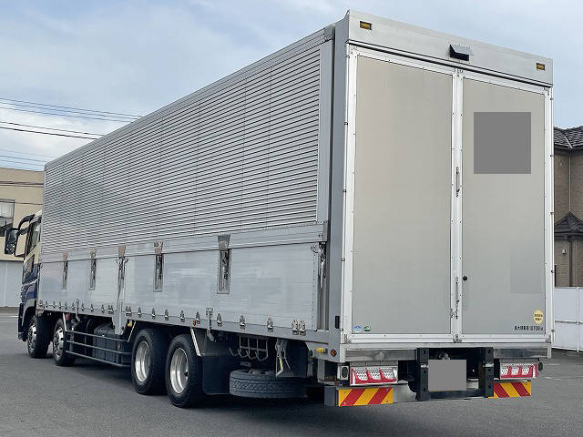 三菱ふそうスーパーグレートアルミウイング大型（10t）[写真05]