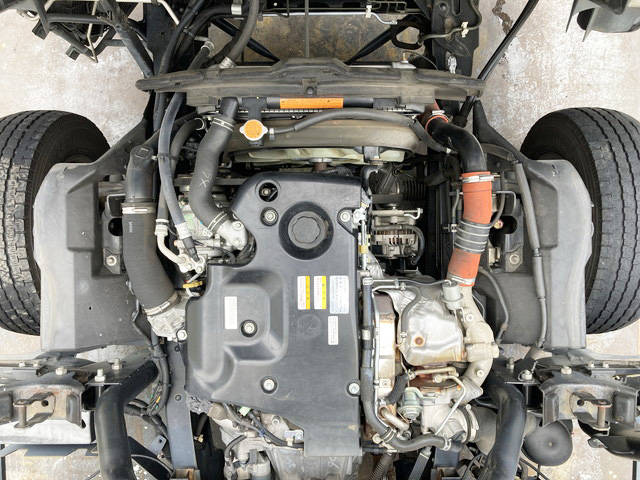 いすゞエルフアルミバン小型（2t・3t）[写真24]