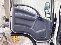 いすゞエルフアルミバン小型（2t・3t）[写真26]