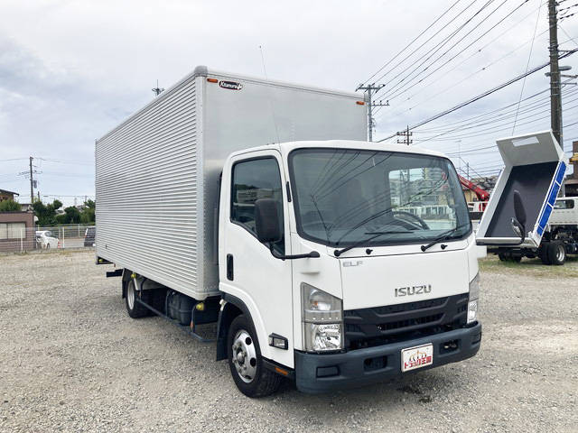 いすゞエルフアルミバン小型（2t・3t）[写真03]