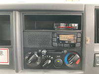 いすゞエルフアルミバン小型（2t・3t）[写真36]