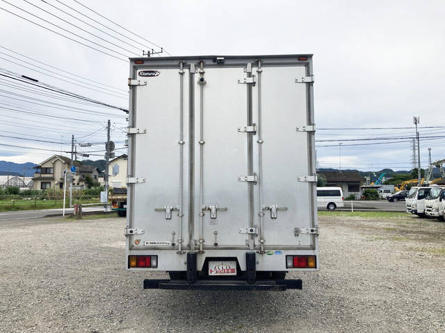 いすゞエルフアルミバン小型（2t・3t）[写真08]
