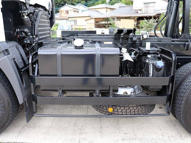 日野プロフィアダンプ大型（10t）[写真19]