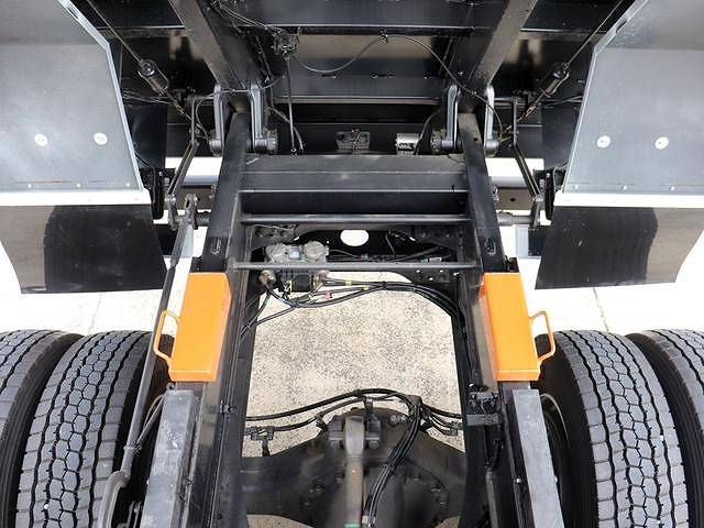 日野プロフィアダンプ大型（10t）[写真21]