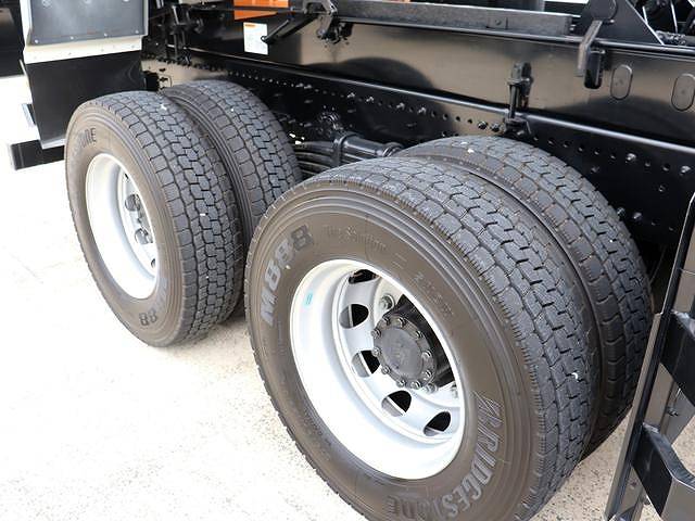 日野プロフィアダンプ大型（10t）[写真38]