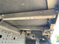 三菱ふそうキャンターアルミバン小型（2t・3t）[写真23]