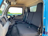 三菱ふそうキャンターアルミバン小型（2t・3t）[写真30]